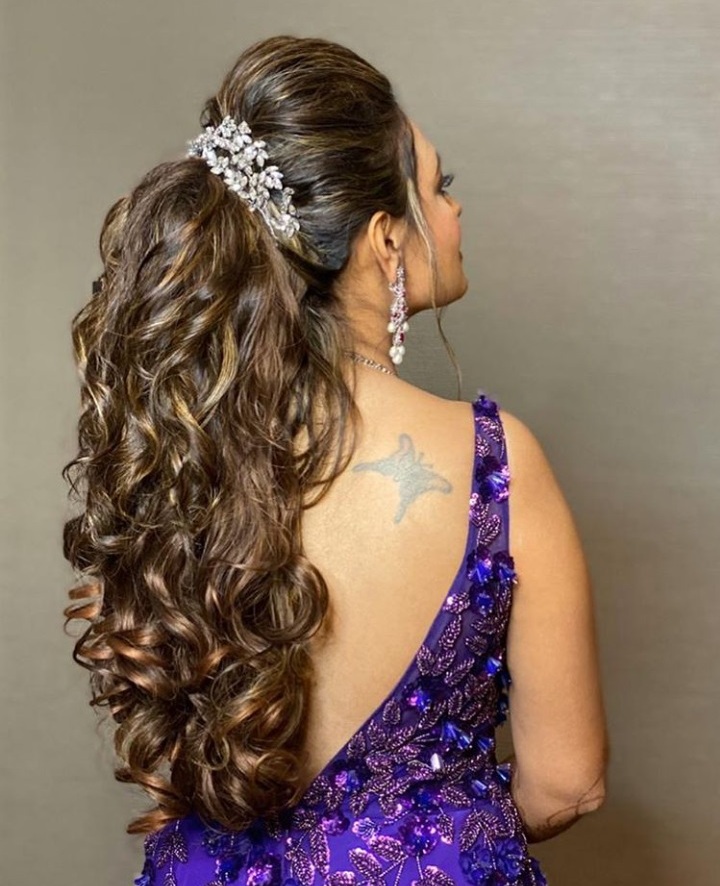 Engagement Hairstyles for Indian Brides - Don't Miss These All | Engagement  hairstyles, Tail hairstyle, Curled wedding hair