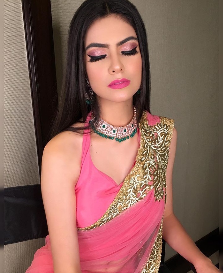 trending bridesmaid makeup