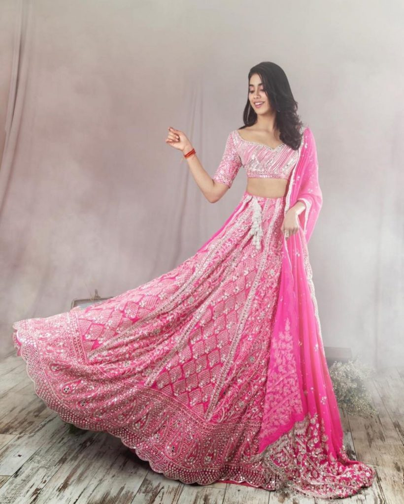 Top Indian Designer Every Bride Has To Know Before Finalising Her Bridal Outfits, manishmalhotra05 manishmalhotra05 15955866759050