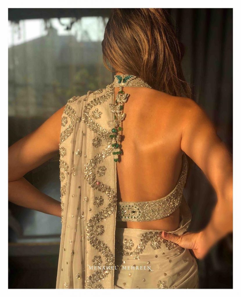 backless blouse