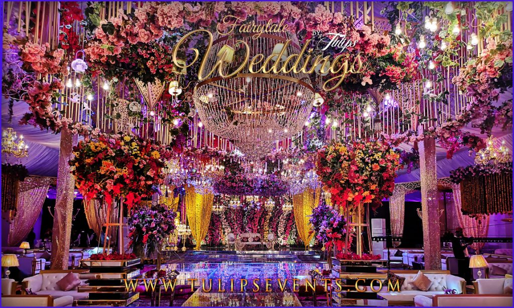 16 Vibrant Dance Floor Decor to Set that Twerky Rythm at Your Wedding, m 79
