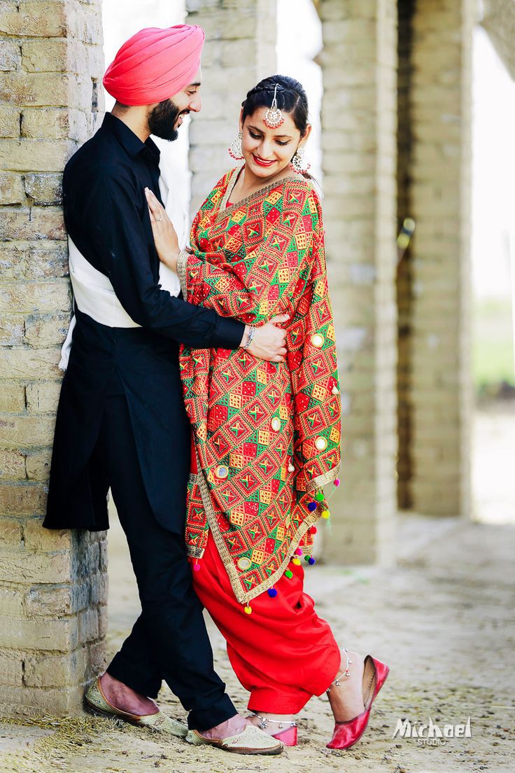 25 Punjabi Style Pre Wedding Photo Ideas To Amp Up Your Wedding Album   WedMePlz