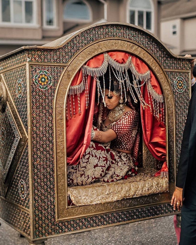 Top 11 Trending Quirky Bridal Entry Ideas For A Shandaar Entry, wedwise 1606829193980