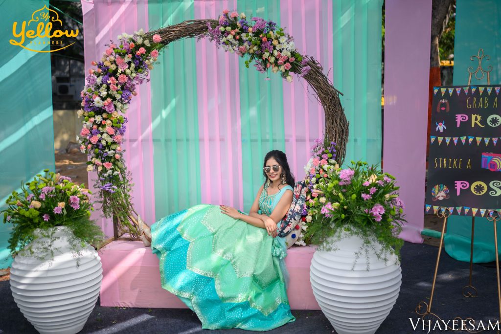 Trendy Outdoor Mehendi Seating Ideas for Brides, Floral arch for mehndi decor