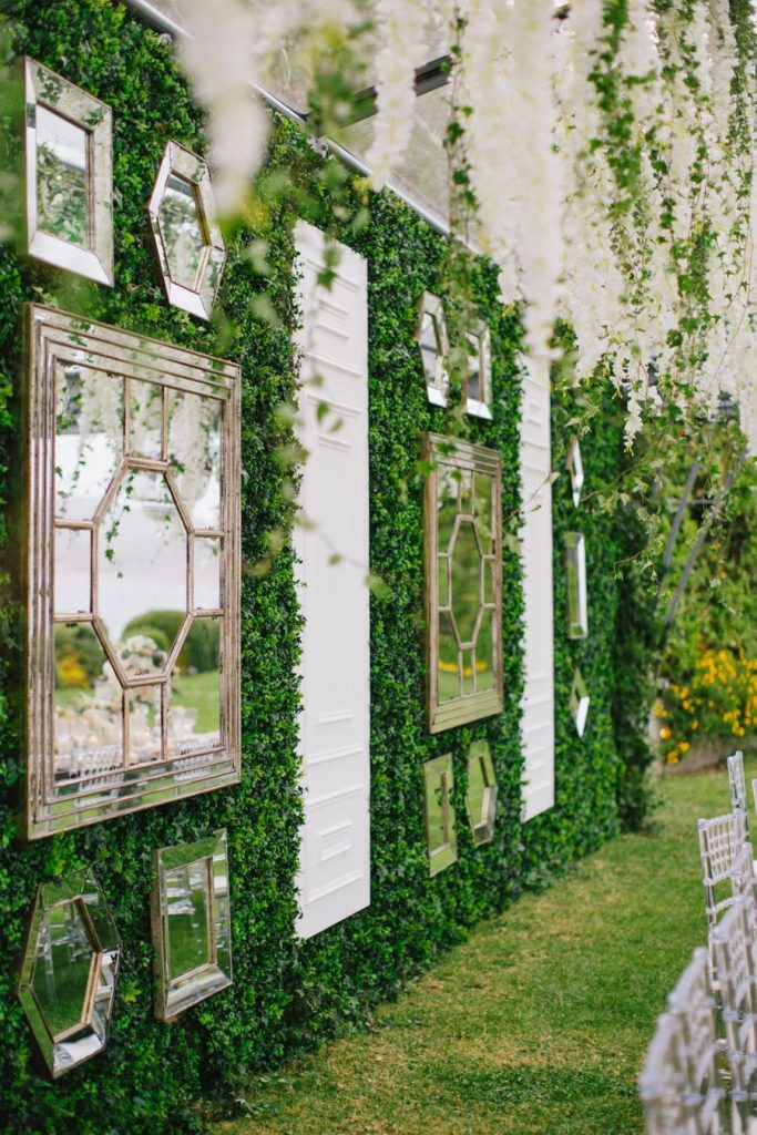 Captivating Mirror Decor Ideas for an Enchanting Wedding, 57ed55af61eb2900x
