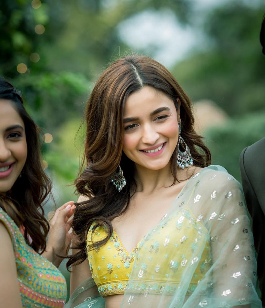These Bridesmaid Looks From Alia Bhatt Are an Absolute Steal, 52875565 165682474423030 6100716282910416036 n