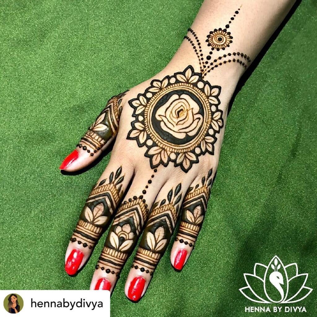Latest Bridal mehndi designs easily grouped for you in 12 NOT-TO-MISS categories, PHOTO 2022 02 13 15 54 41